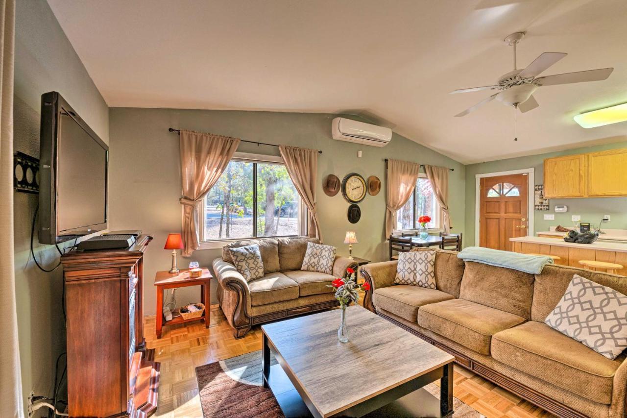 Show Low Home With Deck And Fire Pit, Near Trails Εξωτερικό φωτογραφία